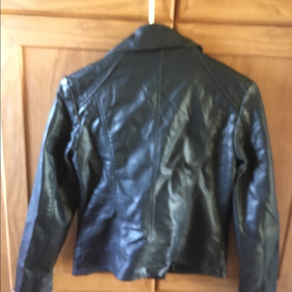 Jacket - Picture 2 of 4